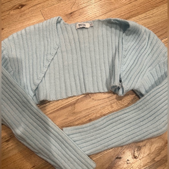 Beginning Boutique Elsa Blue Rib Knit Bolero - Picture 4 of 4